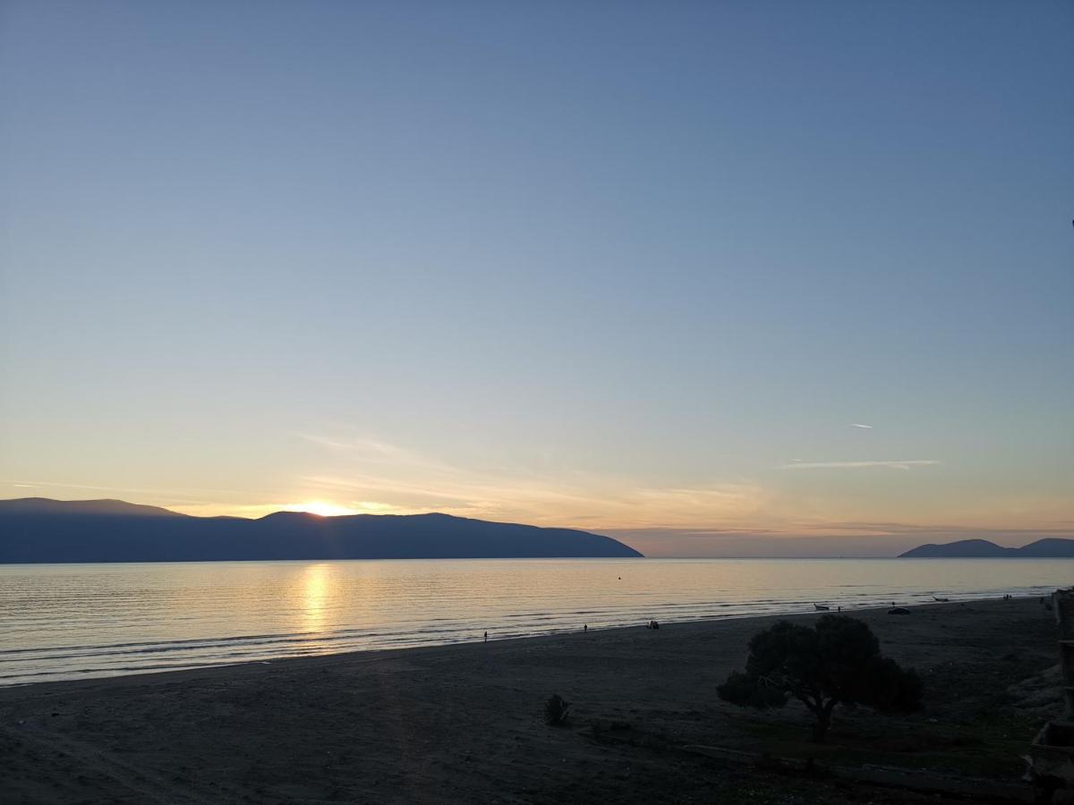 Relax Rental Vlorë Buitenkant foto