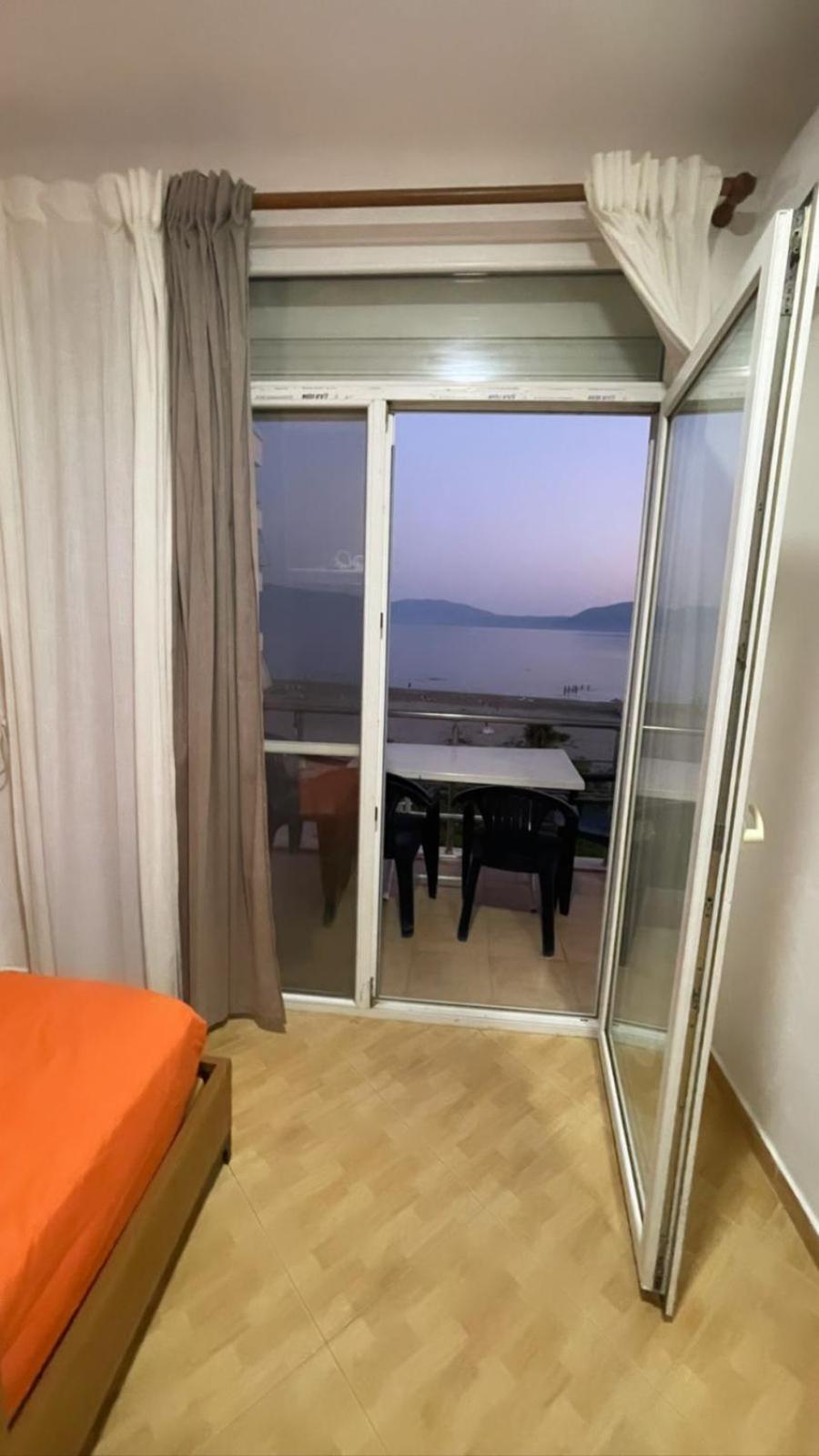 Relax Rental Vlorë Buitenkant foto