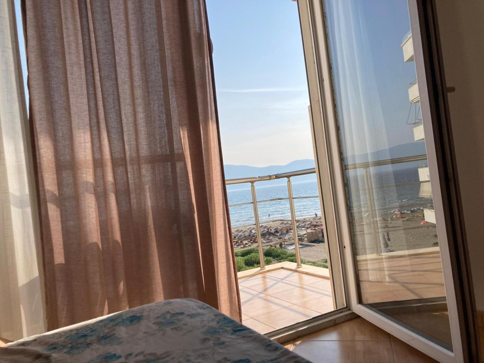 Relax Rental Vlorë Buitenkant foto